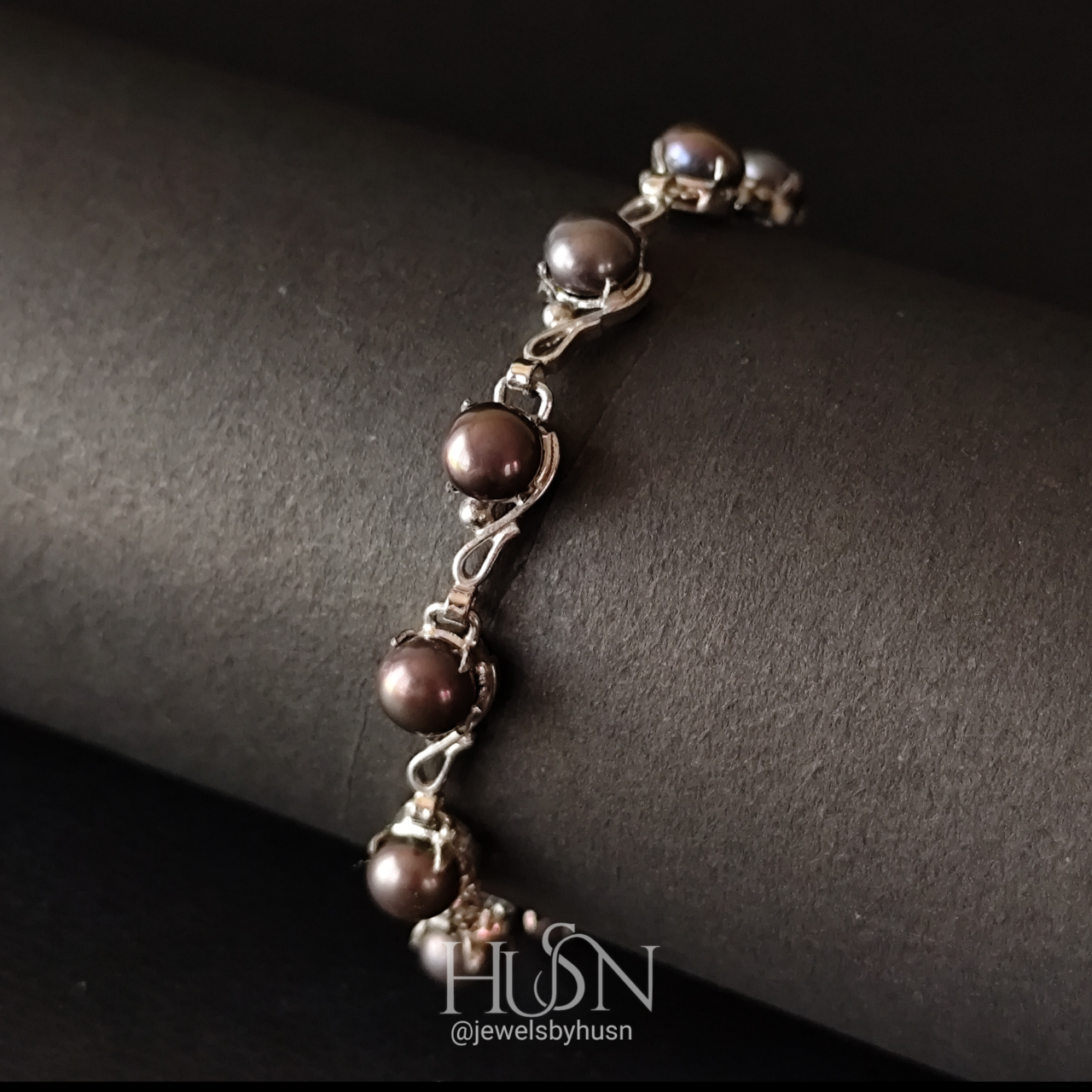 Midnight Pearl Bracelet