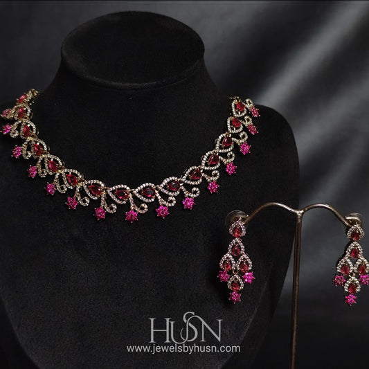 Regal Radiance Pendant Set